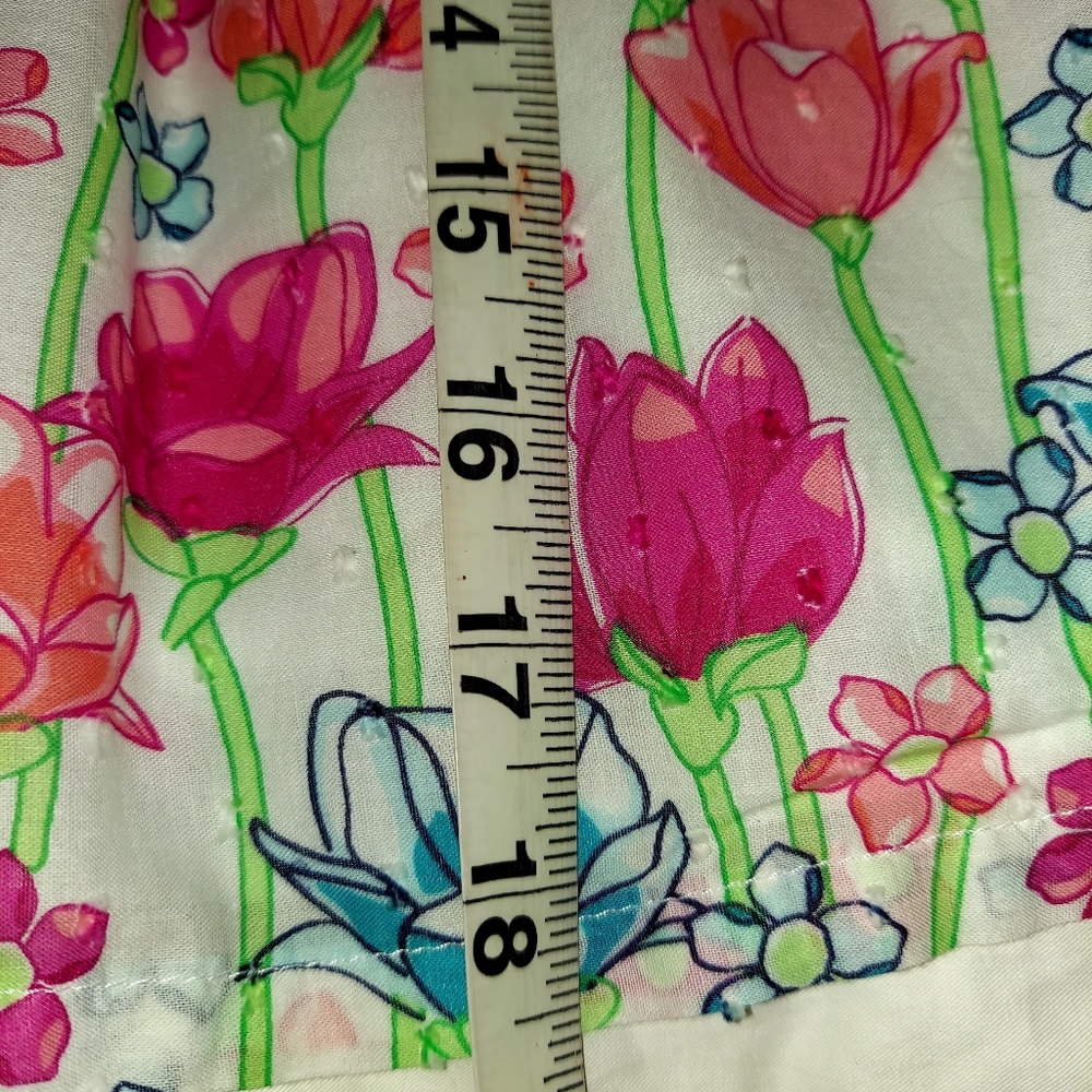 Adorable Springtime Dress - Picture 6 of 7